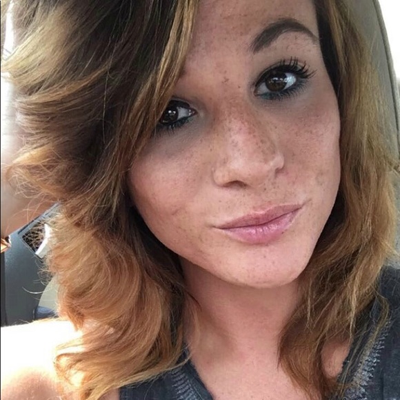 Cait - Picture 1 of 4